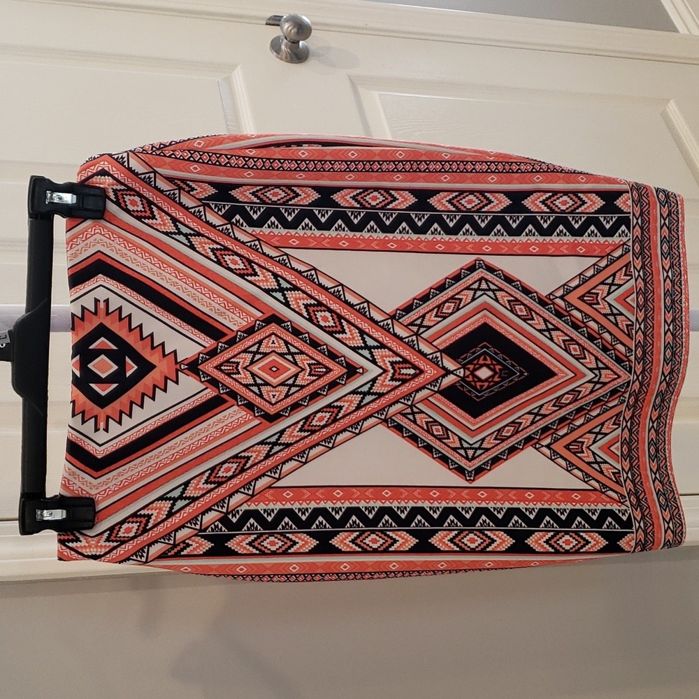 Womens skirt, Aztec Print, Coral/Navy M